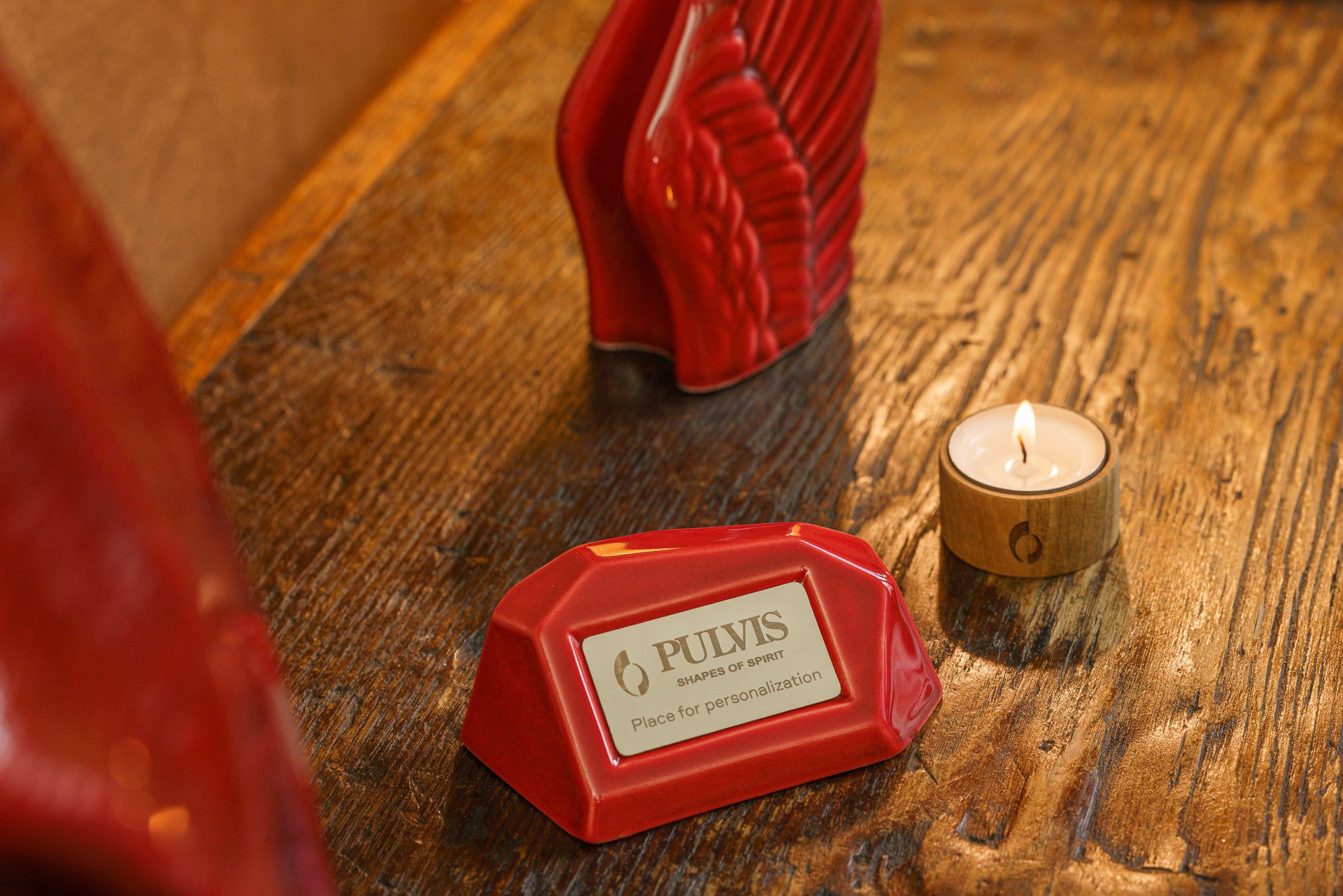 Memorial Nameplate Holder | Ceramic | Personalizable - Pulvis Art Urns