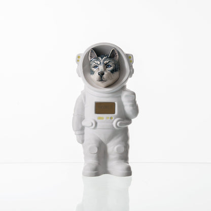 Pulvis Art Urns Pet Cremation Urn Titan / White Matte / No Hand Decorated Pet Urn - Dog | Ceramic Handmade Figure