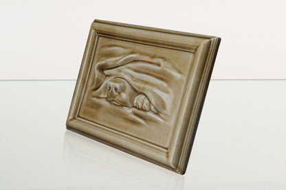 Dog Cremation Urn for Ashes - Dark Sand | Ceramic | Handmade Pet Urn - Pulvis Art Urns