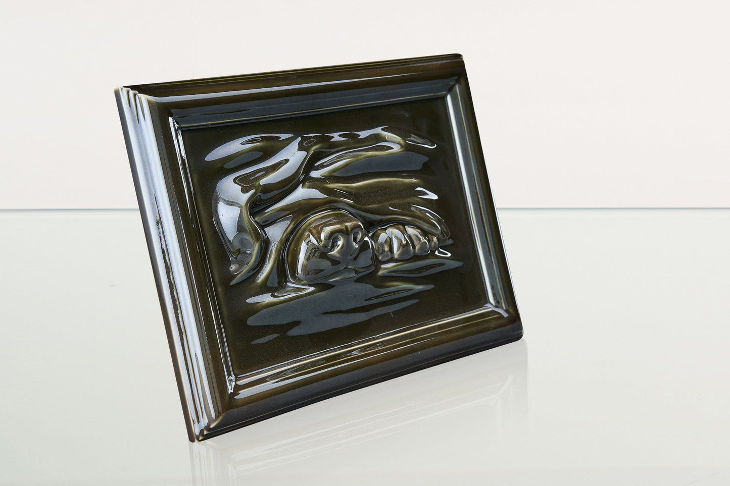 
                  
                    Pulvis Art Urns Pet Urn Dog Cremation Urn for Ashes - Oily Green | Ceramic | Handmade Pet Urn
                  
                