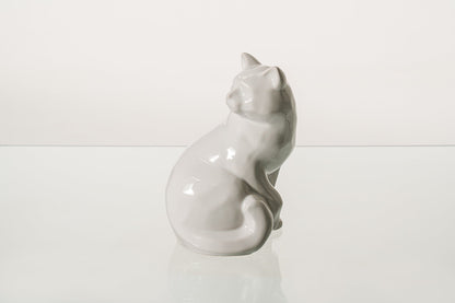 Felix Cat Urn for Ashes - White | Ceramic | Handmade Pet Urn - Pulvis Art Urns