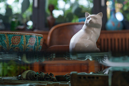 Felix Cat Urn for Ashes - White | Ceramic | Handmade Pet Urn - Pulvis Art Urns