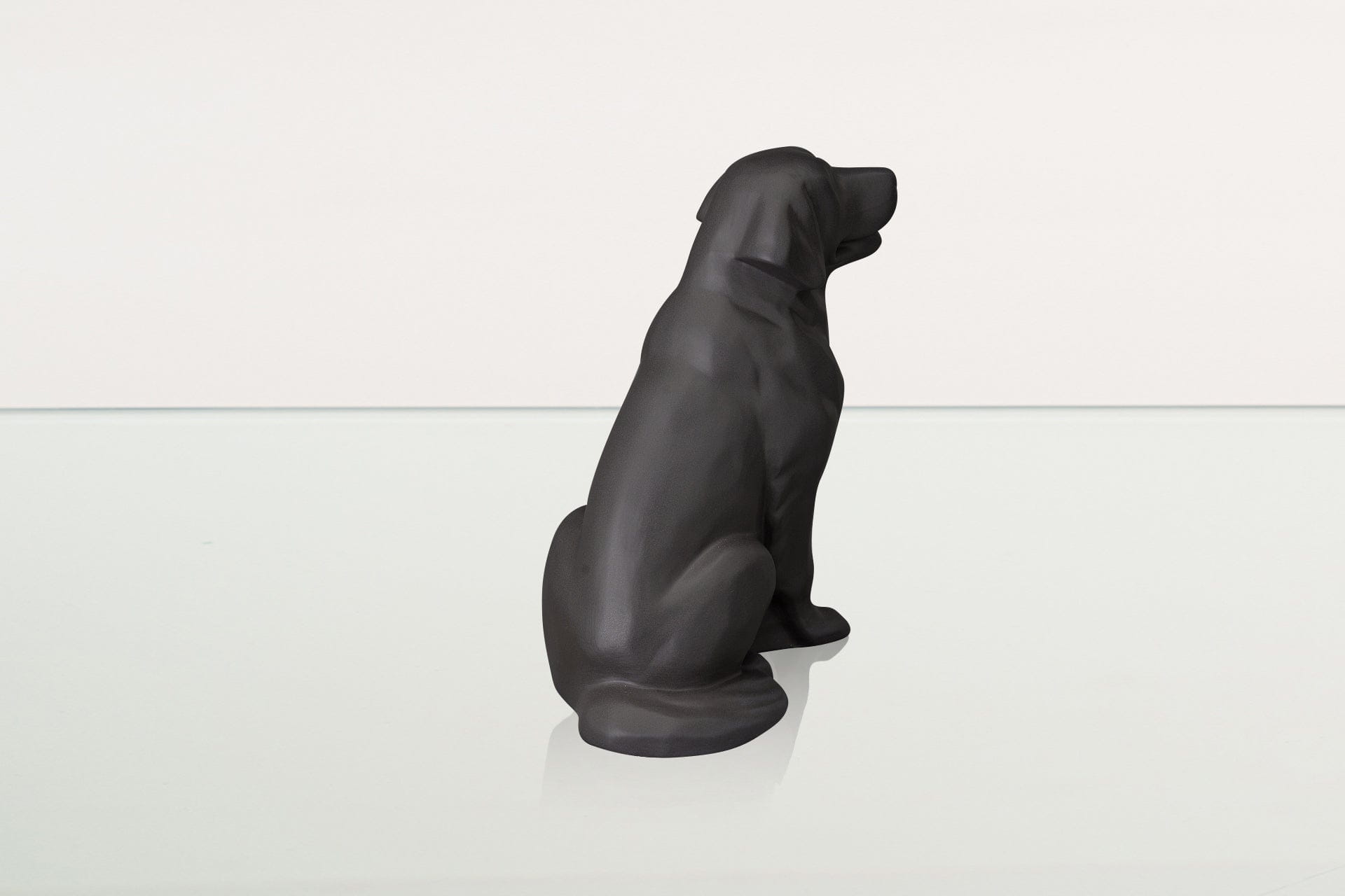 Golden Retriever Pet Urn - Grey Matte | Ceramic Dog Urn - Pulvis Art Urns