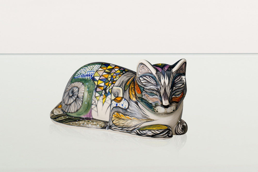 Pulvis Art Urns Pet Urn Hand Decorated Cat Urn for Ashes "Dream" - Ceramic | Handmade Pet Urn