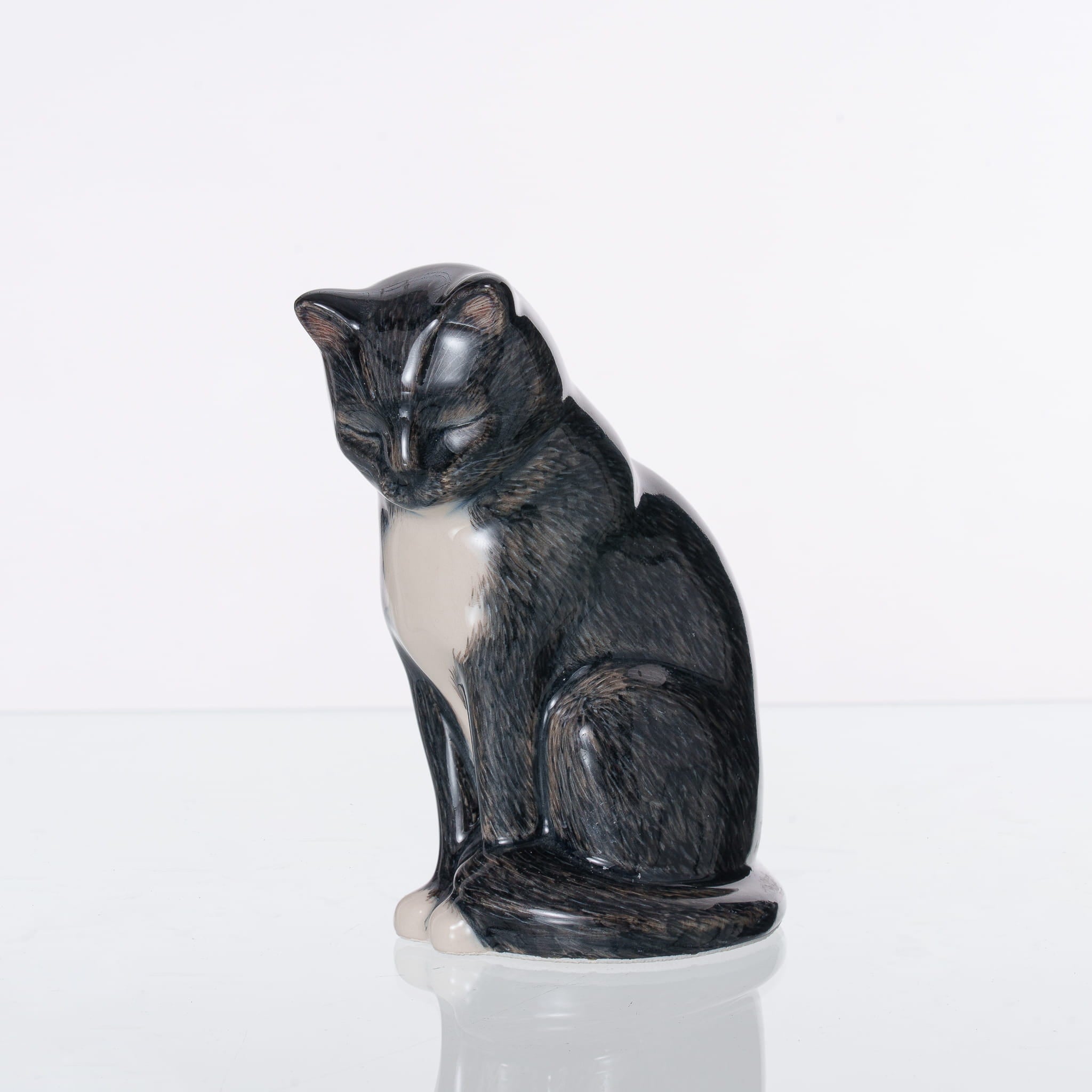 Pulvis Art Urns Pet Urn Hand Decorated Pet Urn "Noir" Cat - Ceramic | Handmade Pet Urn