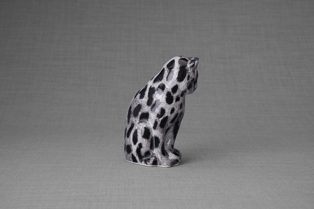 
                  
                    Pulvis Art Urns Pet Urn HydroGraphics Mini Pet Urn "Neko" | Spotted White | Ceramic
                  
                