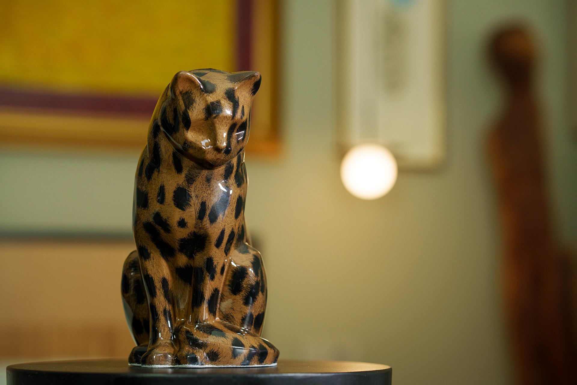 HydroGraphics Pet Urn "Neko" | Spotted Dark | Ceramic | Hydro Dipping - Pulvis Art Urns