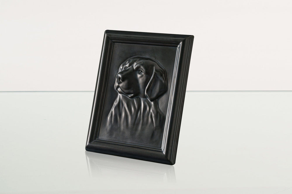 Pulvis Art Urns Pet Urn Labrador Pet Urn for Ashes - Dark Matte | Ceramic | Handmade Pet Urn