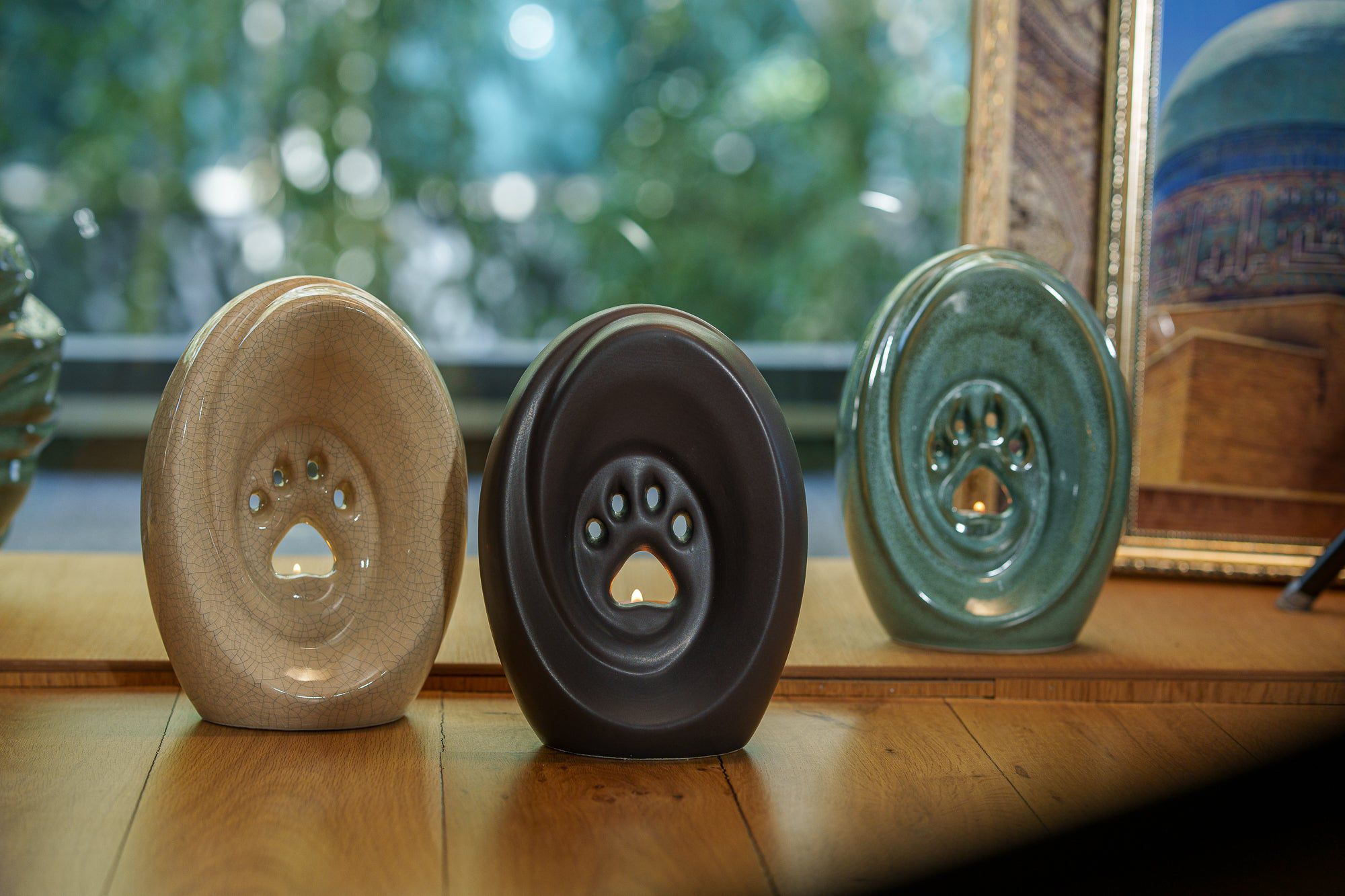 Large Paw Cremation Urn - Craquelure | Ceramic | Handmade Pet Urn - Pulvis Art Urns