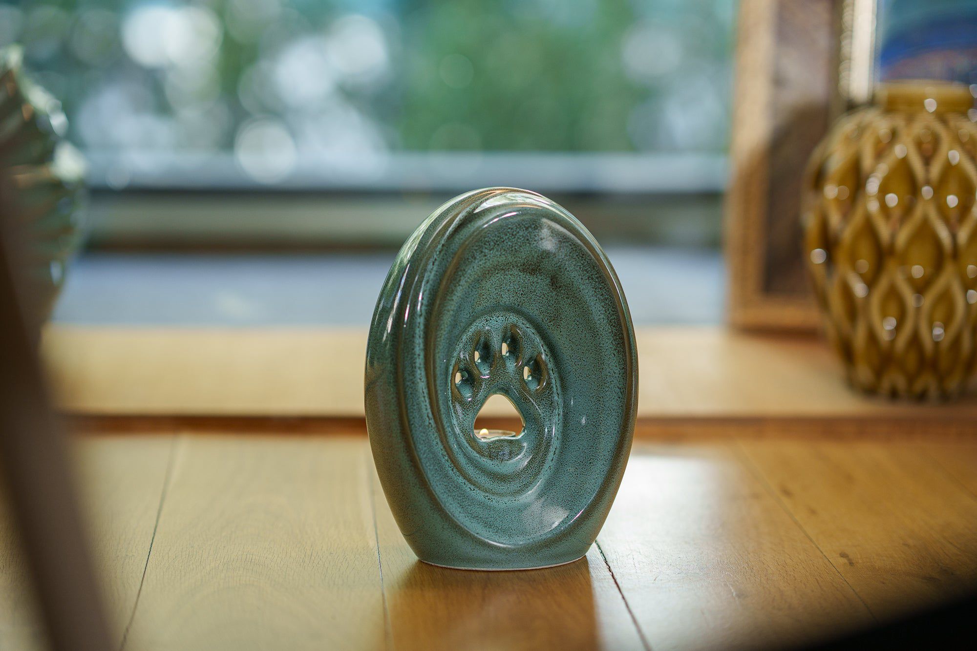 Large Paw Cremation Urn - Oily Green Melange | Ceramic | Handmade Pet Urn - Pulvis Art Urns