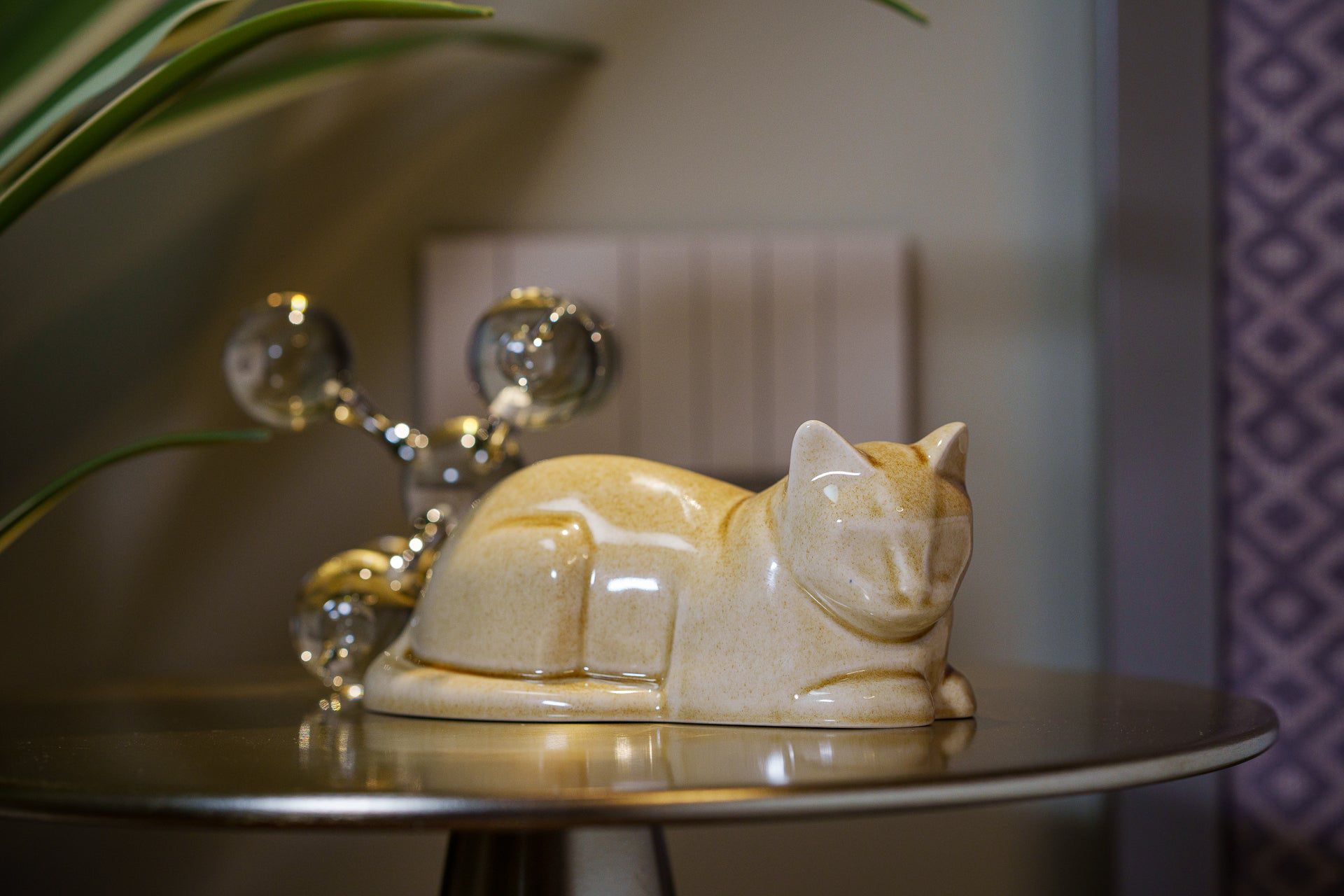 Mini Laying Cat Cremation Urn - Beige Grey | Ceramic Pet Urn - Pulvis Art Urns