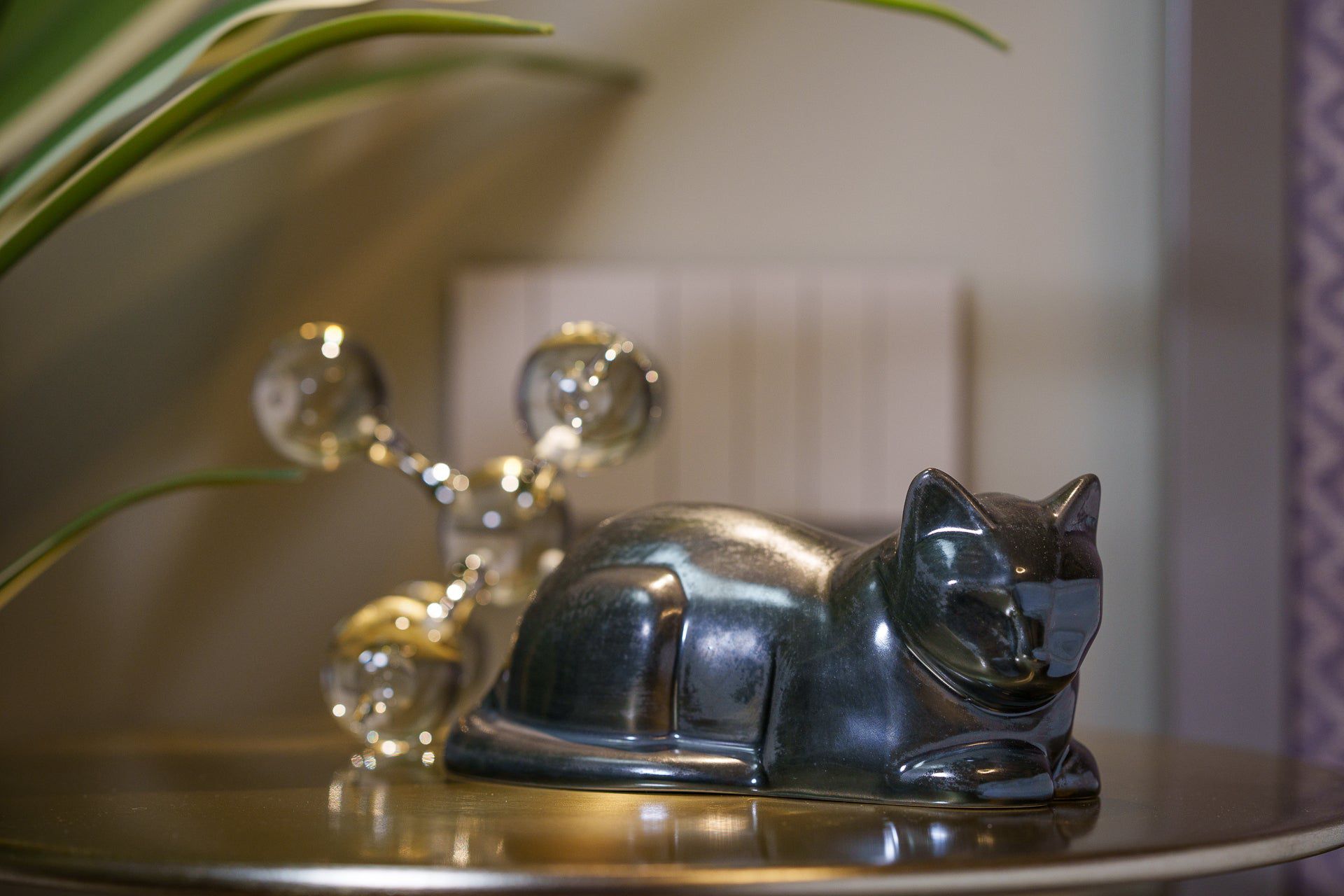 Mini Laying Cat Cremation Urn - Dark Matte | Ceramic Pet Urn - Pulvis Art Urns