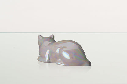 Mini Laying Cat Cremation Urn - Pearly White | Ceramic - Pulvis Art Urns