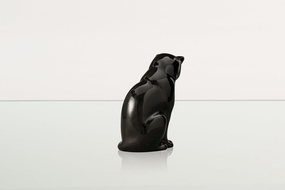 
                  
                    Pulvis Art Urns Pet Urn Mini Pet Urn for Ashes Neko - Lamp Black | Handmade | Ceramic Cat Urn
                  
                