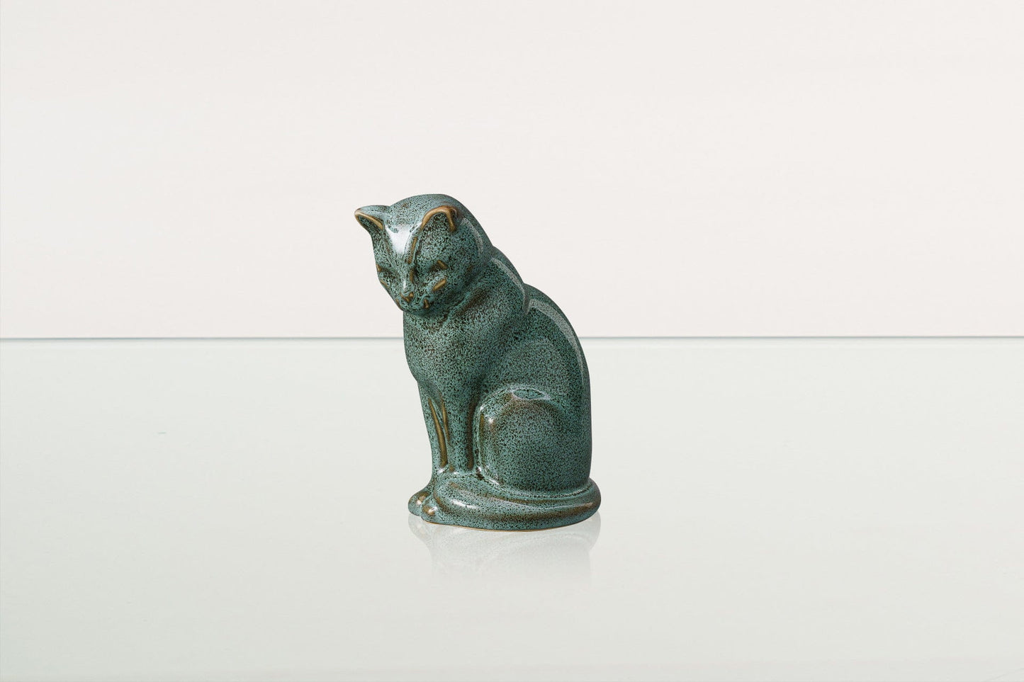 
                  
                    Pulvis Art Urns Pet Urn Mini Pet Urn for Ashes Neko - Oily Green Melange | Ceramic Cat Urn
                  
                