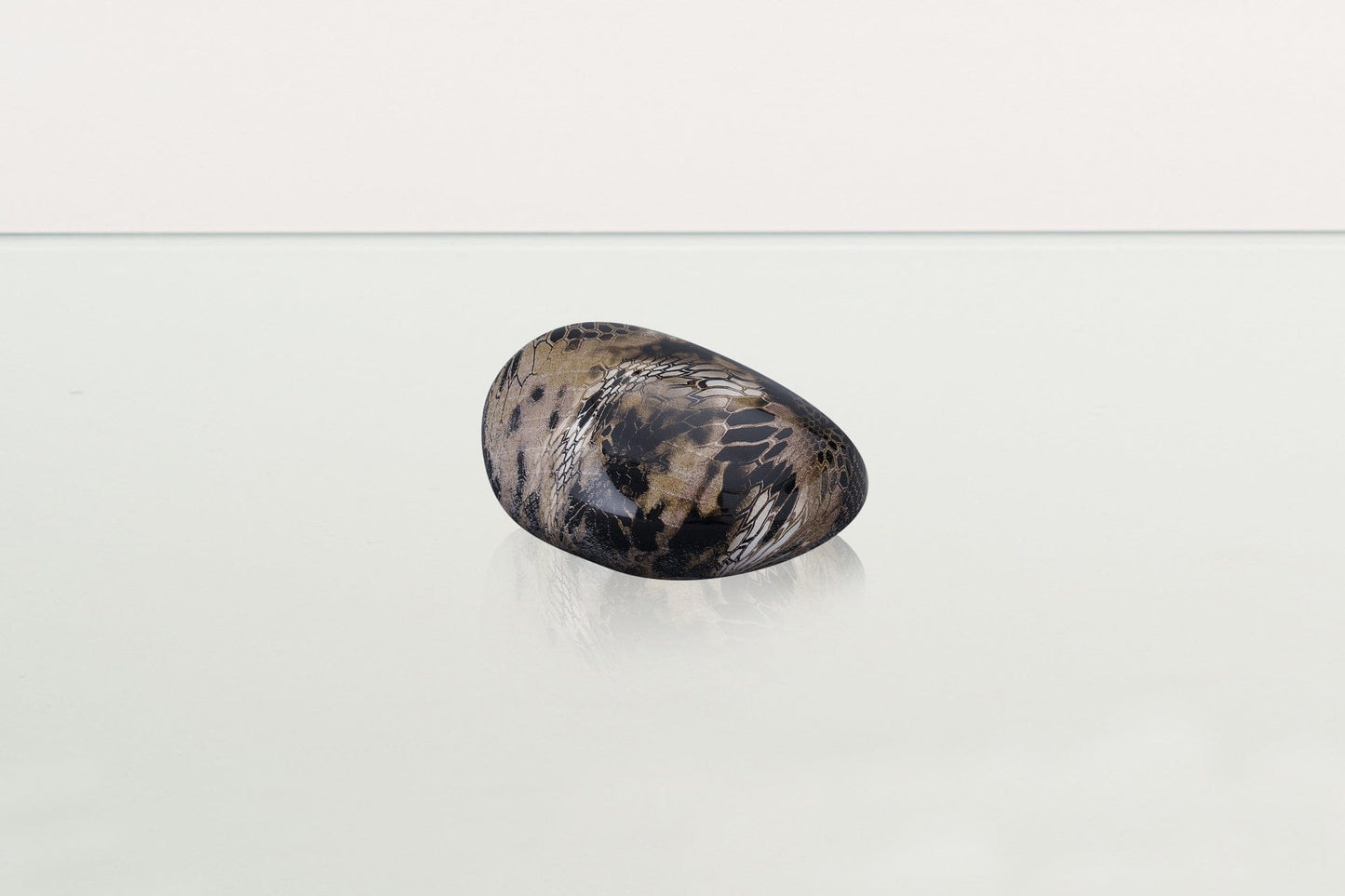 
                  
                    Pulvis Art Urns Pet Urn Mini Reptile Urn - Beige | Ceramic | HydroGraphics
                  
                