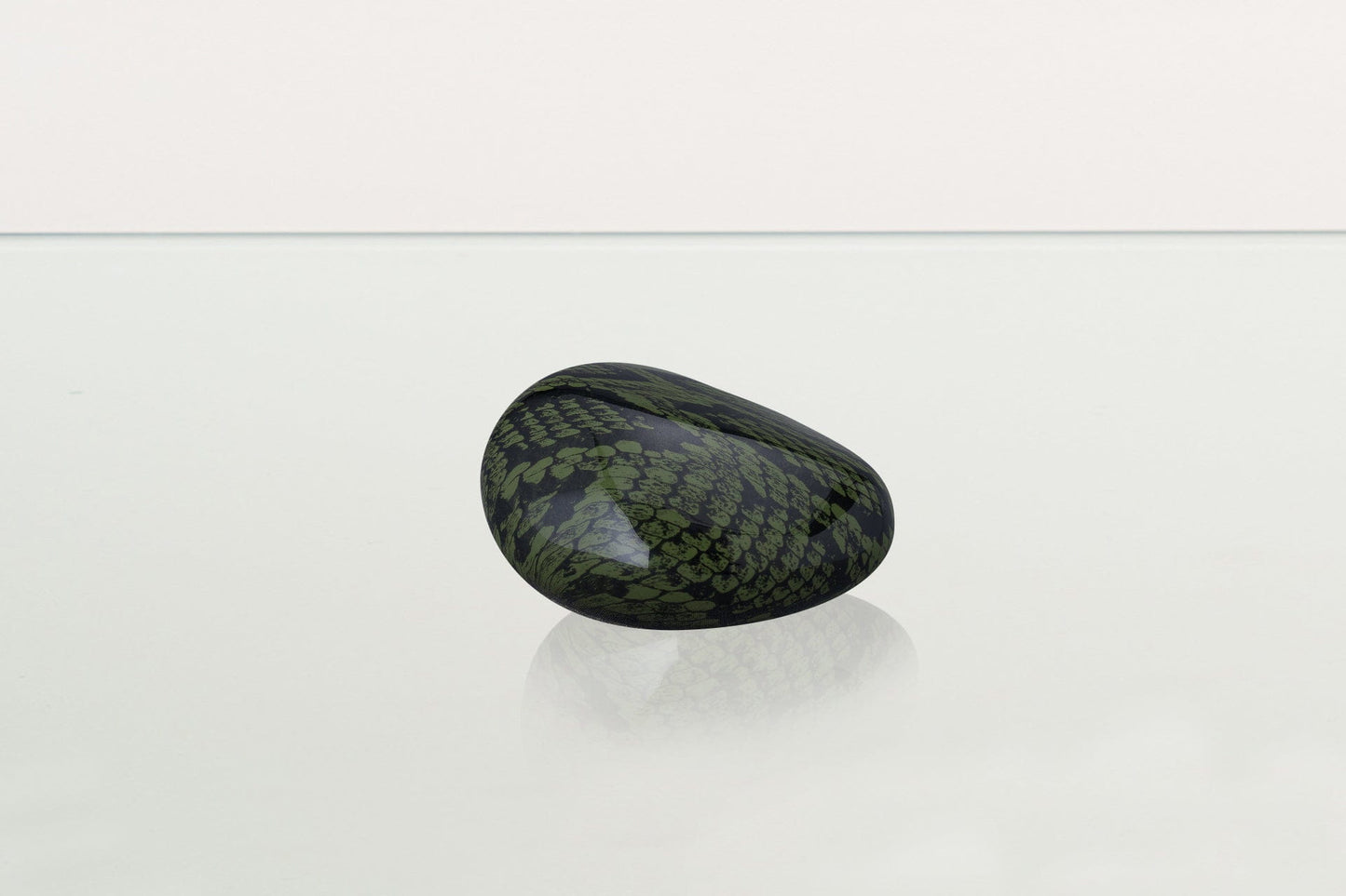 
                  
                    Pulvis Art Urns Pet Urn Mini Reptile Urn - Dark Green | Ceramic | HydroGraphics
                  
                