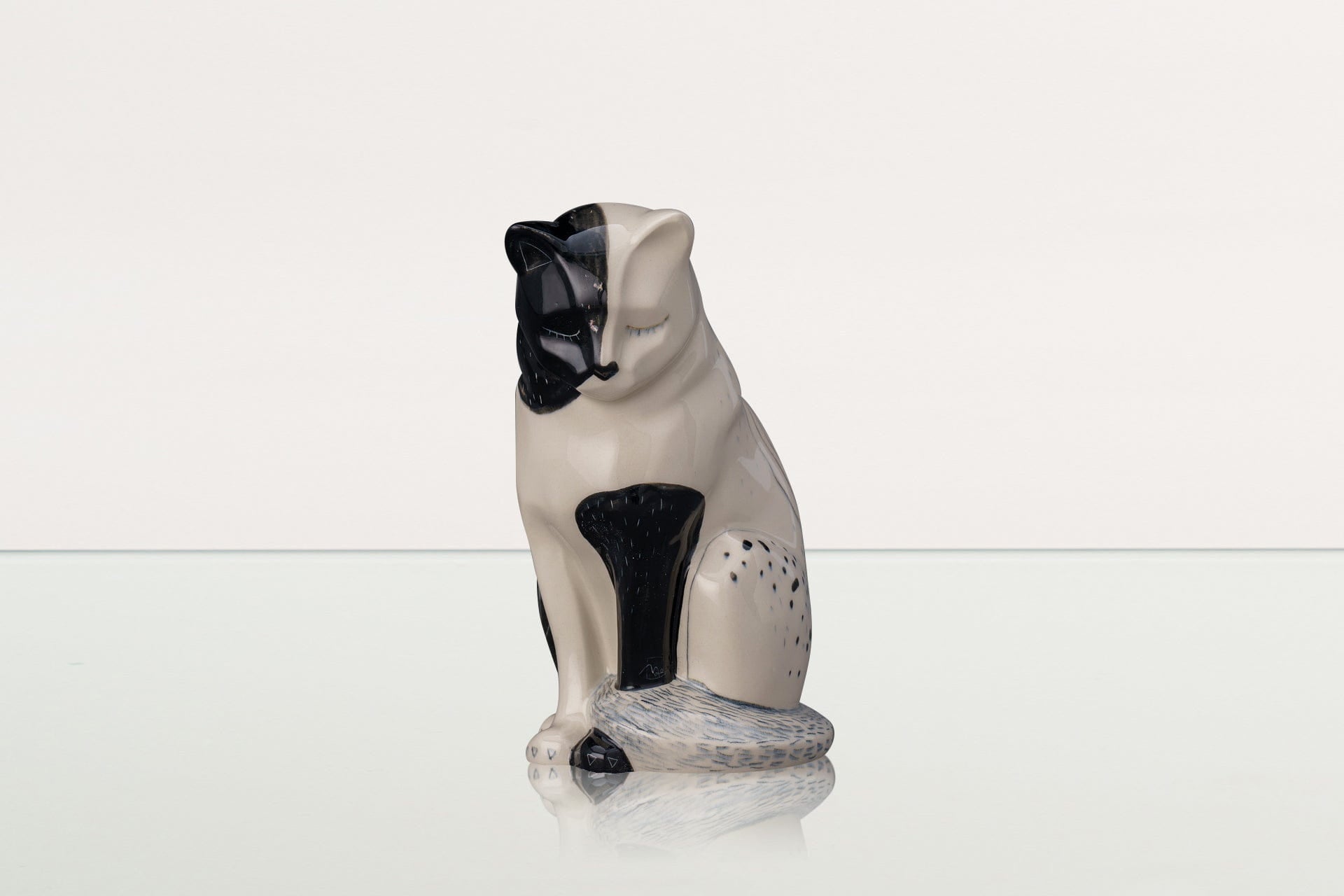 Neko Hand Decorated Pet Urn "Tuxedo" - Ceramic | Handmade Pet Urn - Pulvis Art Urns