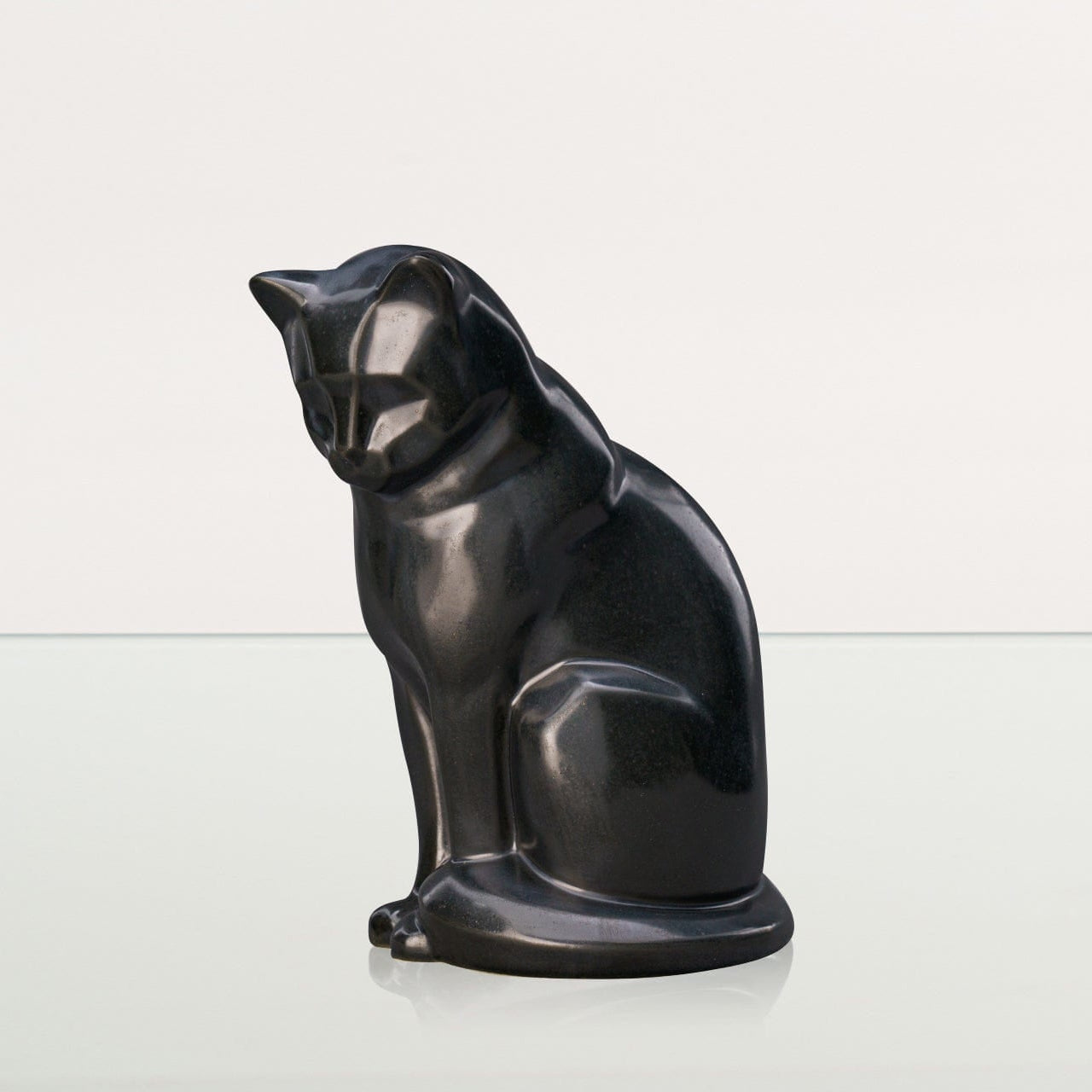 Neko Pet Urn for Ashes - Dark Matte | Ceramic | Handmade Cat Urn - Pulvis Art Urns