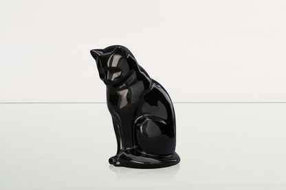 Neko Pet Urn for Ashes - Lamp Black | Ceramic | Handmade Cat Urn - Pulvis Art Urns