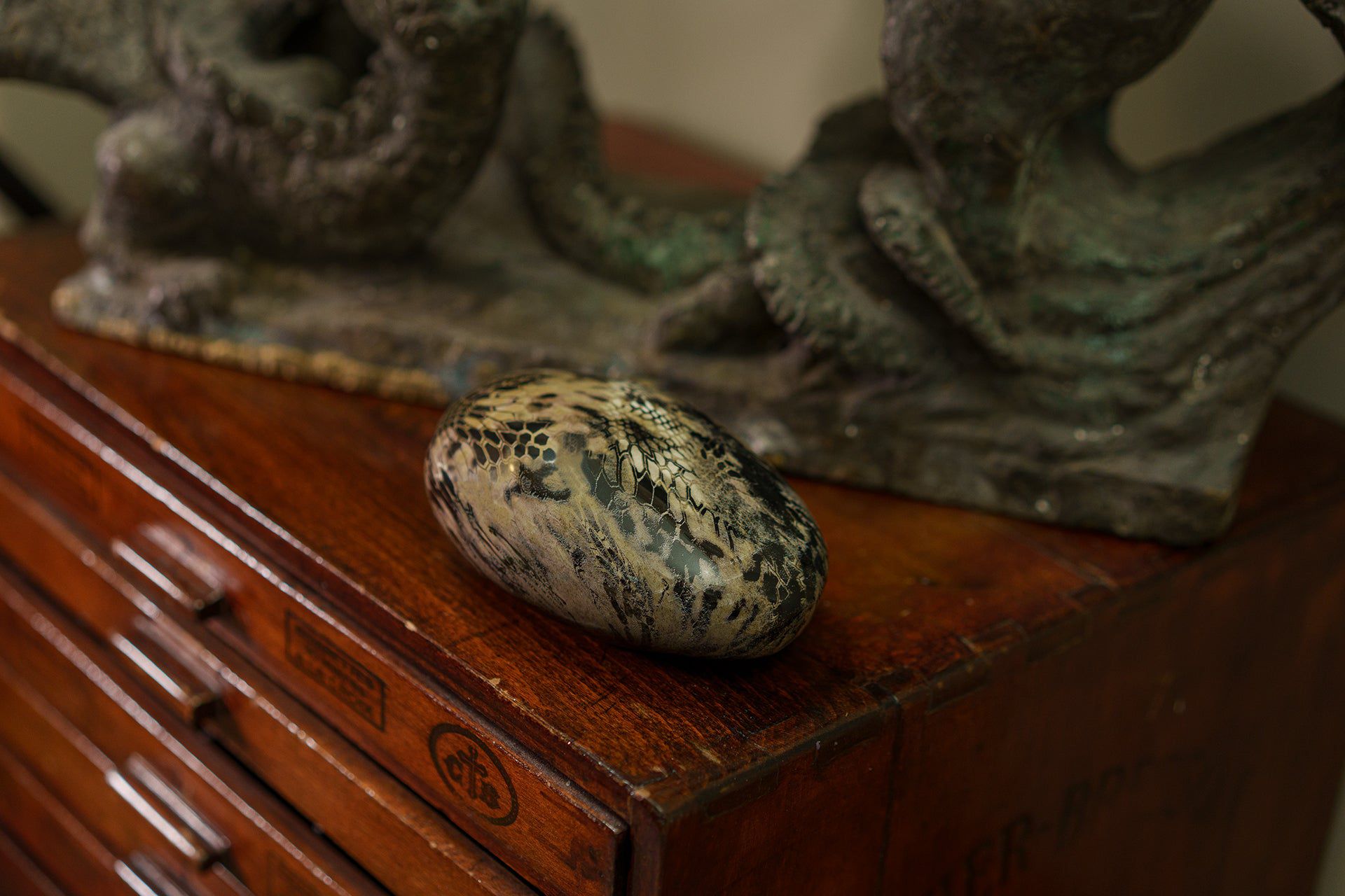 Snake Pet Urn - Beige | Ceramic | HydroGraphics - Pulvis Art Urns