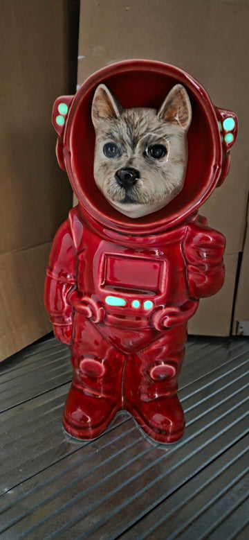 Custom astronaut dog urn with hand-painted pet portrait - Pulvis Art Urns
