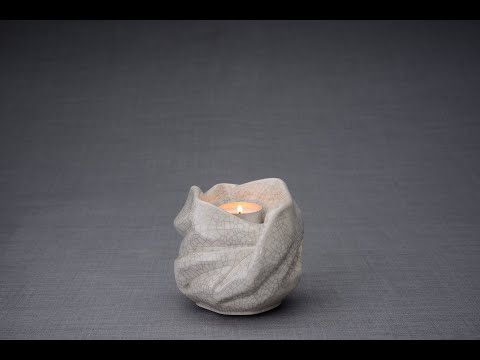 
                  
                    Charger et lire la vidéo dans la visionneuse de la Galerie, The Holy Mother Handmade Keepsake Cremation Urn for Ashes
                  
                