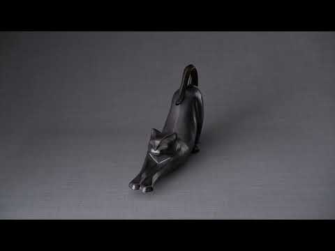 
                  
                    Load and play video in Gallery viewer, Pulvis Art Urns Pet Urn Cat Cremation Urn For Ashes &amp;quot;Grace&amp;quot; - Dark Matte| Ceramic
                  
                