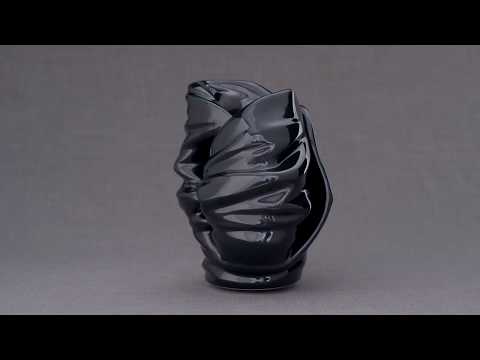 
                  
                    Charger et lire la vidéo dans la visionneuse de la Galerie, Light Handmade Cremation Urn for Ashes, size Large/Adult
                  
                