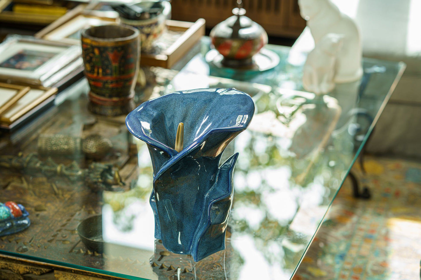 
                  
                    Pulvis Art Urns Adult Size Urn Calla Flower Memorial Urn for Ashes - Medium | Blue Melange
                  
                