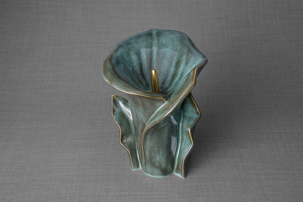 
                  
                    Pulvis Art Urns Adult Size Urn Calla Flower Memorial Urn for Ashes - Medium | Oily Green Melange
                  
                