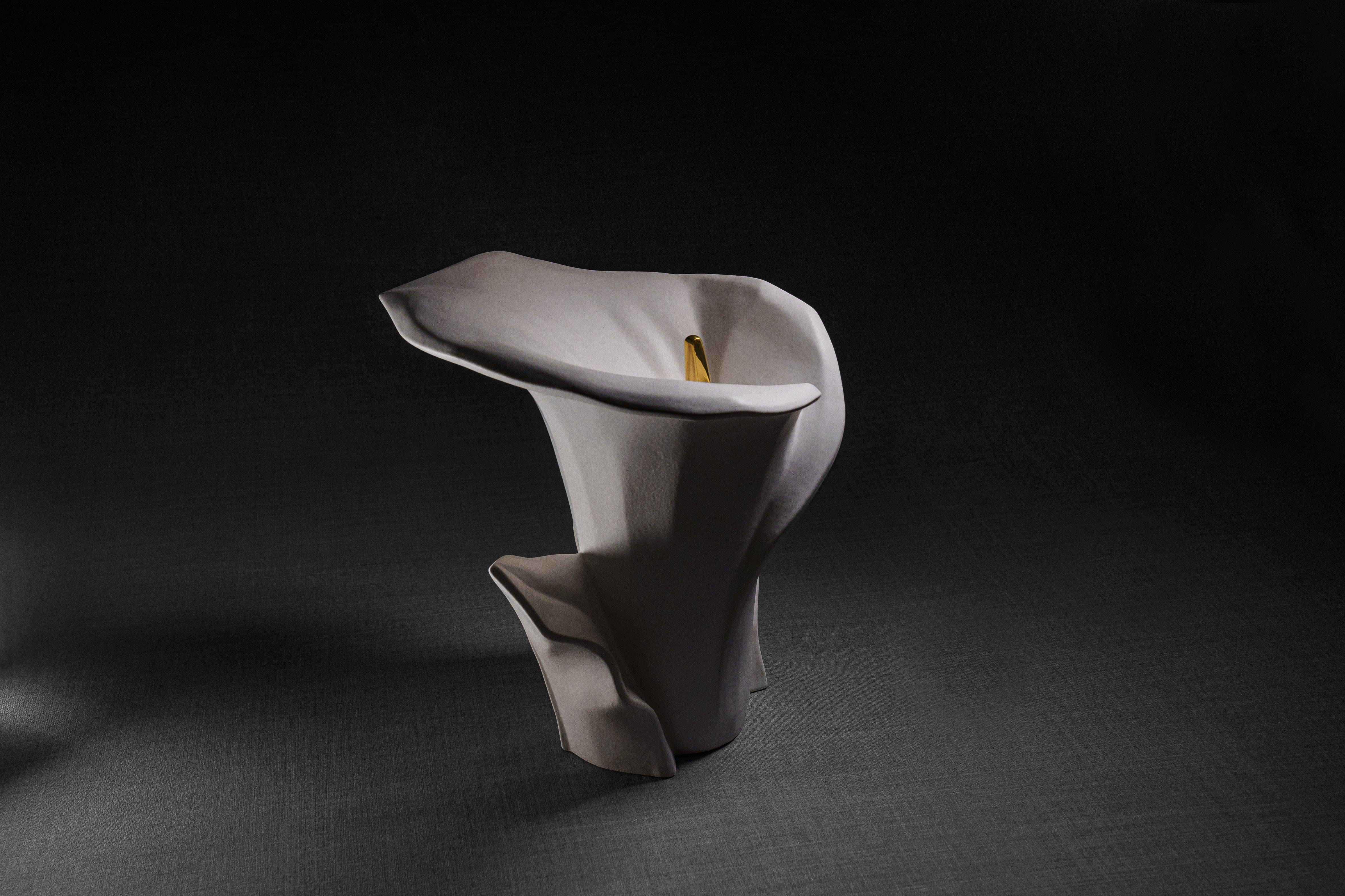 Calla Flower Memorial Urn for Ashes - Medium Urn | White Matte - Pulvis Art Urns