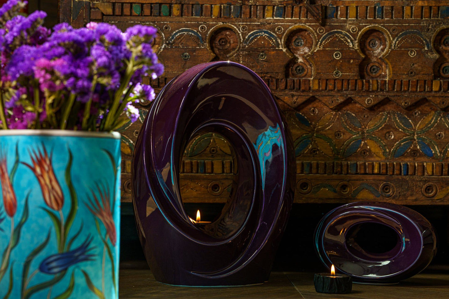 
                  
                    Pulvis Art Urns Adult Size Urn Handmade Cremation Urn for Ashes "The Passage" - Large | Violet | Ceramic
                  
                