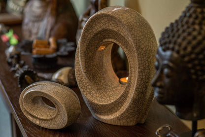 Set of Art Urns for Ashes "The Passage" - (Large urn + Keepsake) - Pulvis Art Urns