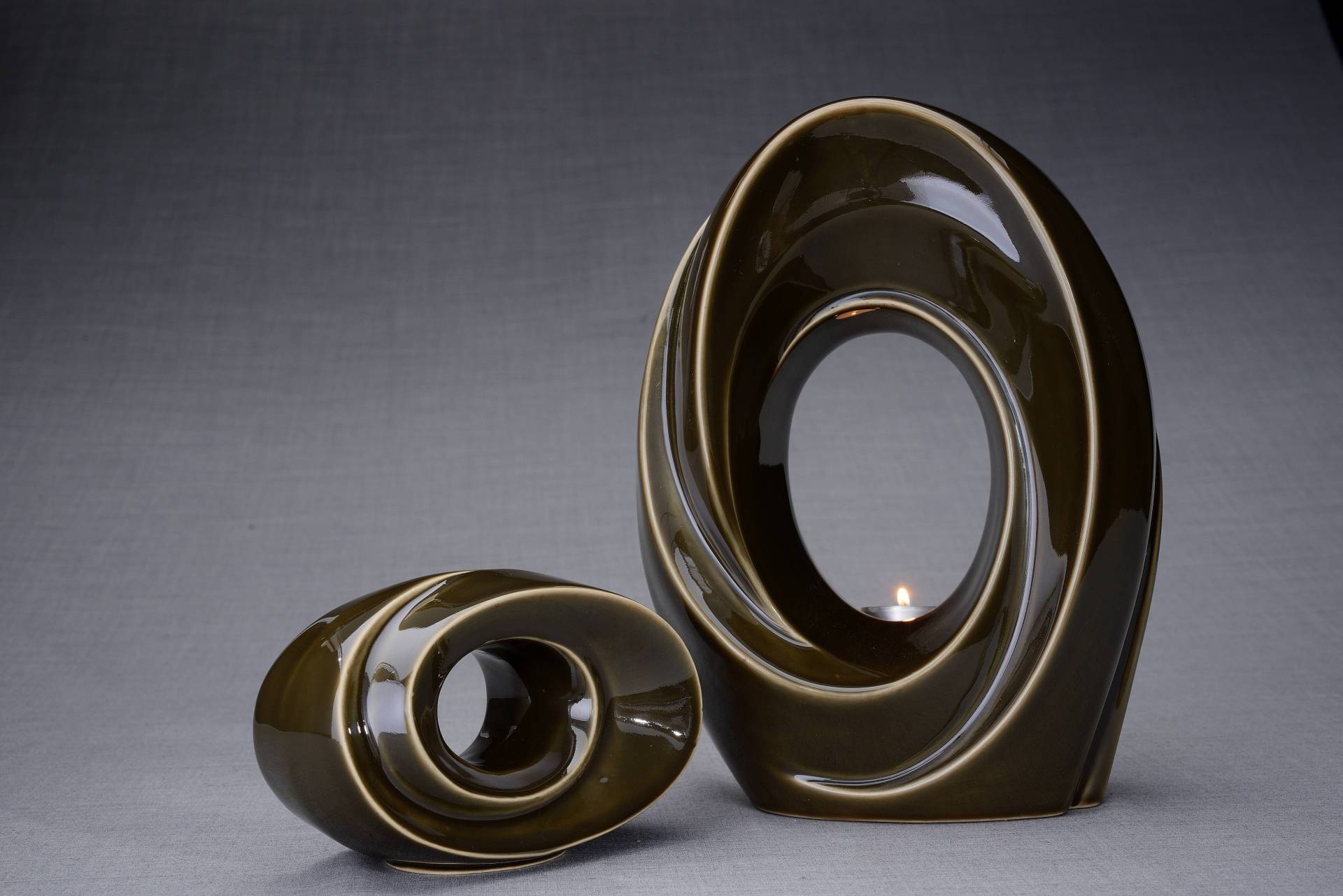 Handmade Cremation Keepsake Urn "The Passage" - Small Urn | Oily Green | Ceramic - Pulvis Art Urns