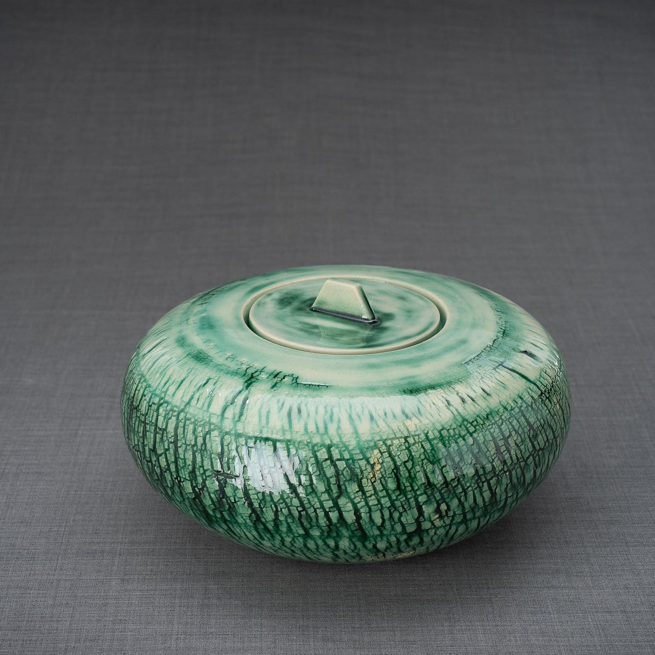 Pottery Wheel Urn for Ashes "Aeon" - Large | Verdigris | Ceramic - Pulvis Art Urns