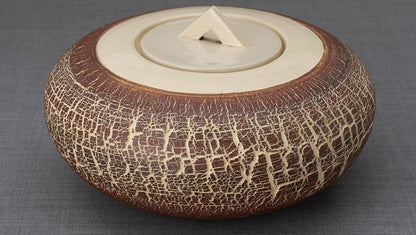 Pottery Wheel Urn for Ashes "Terra" - Large | Brown | Ceramic - Pulvis Art Urns