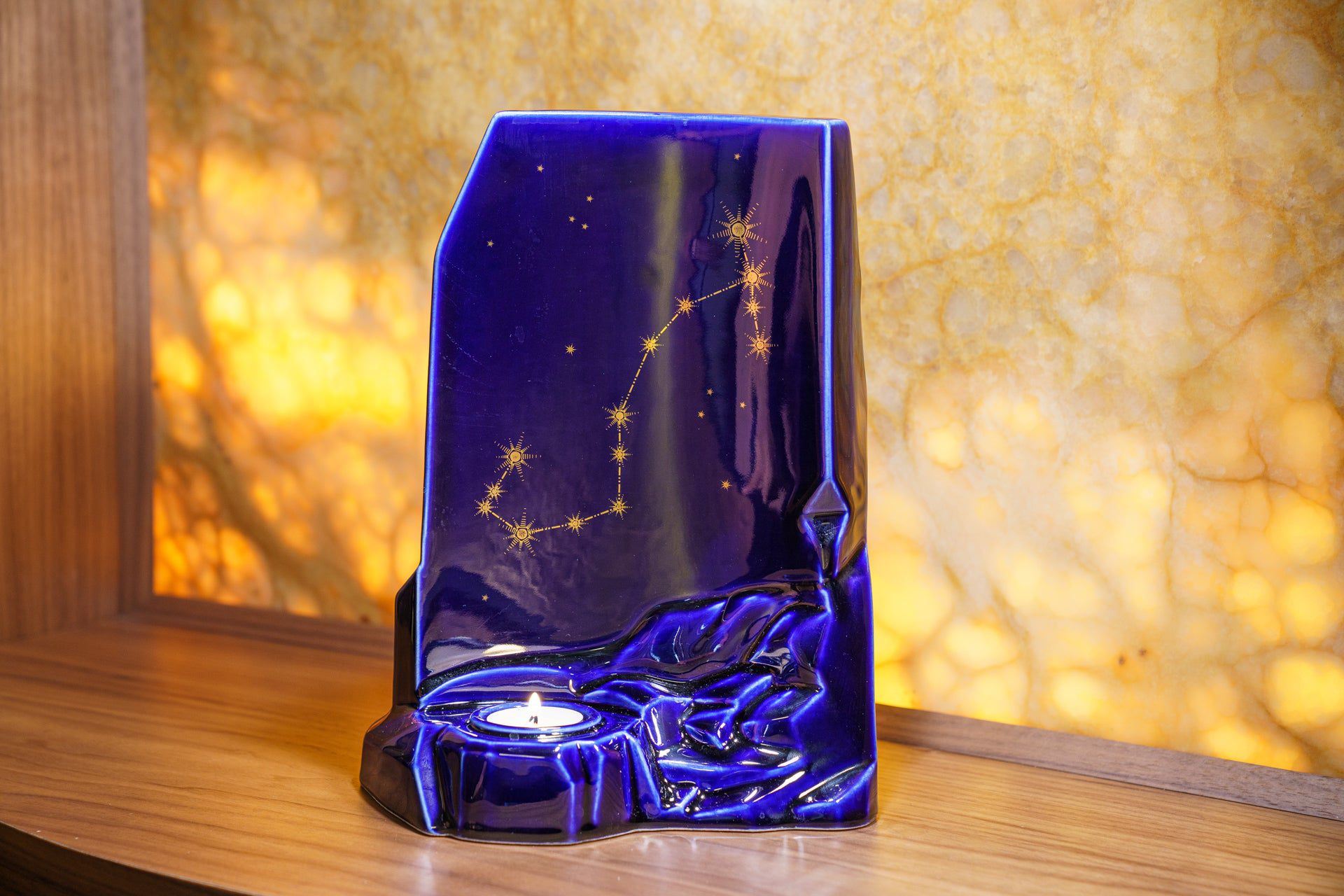 Zodiac Urn for Ashes "Scorpio" - Large | Star Sign Urn - Pulvis Art Urns