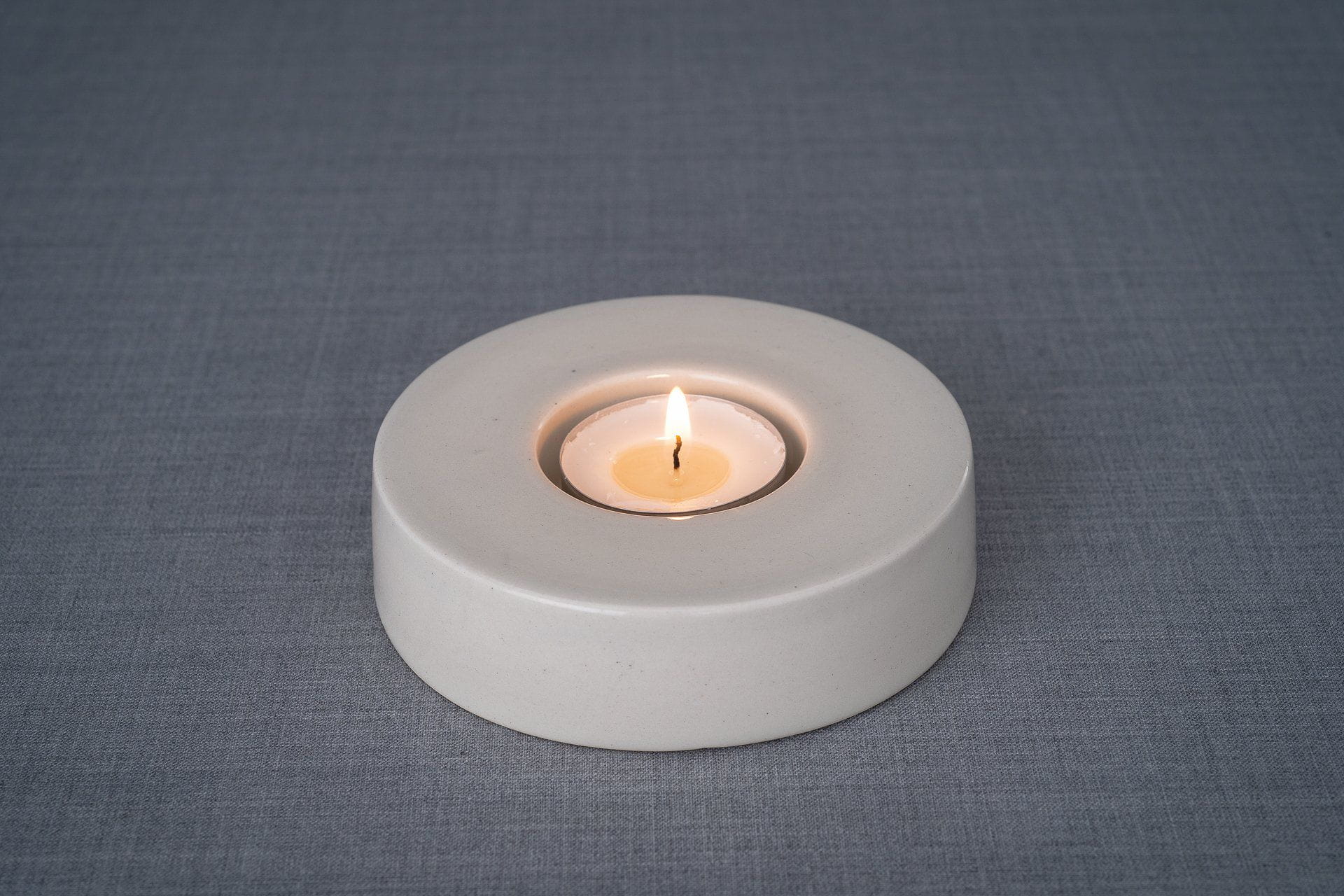 Caleo Handmade Candleholder for Cremation Urns - Off-white | Ceramic - Pulvis Art Urns