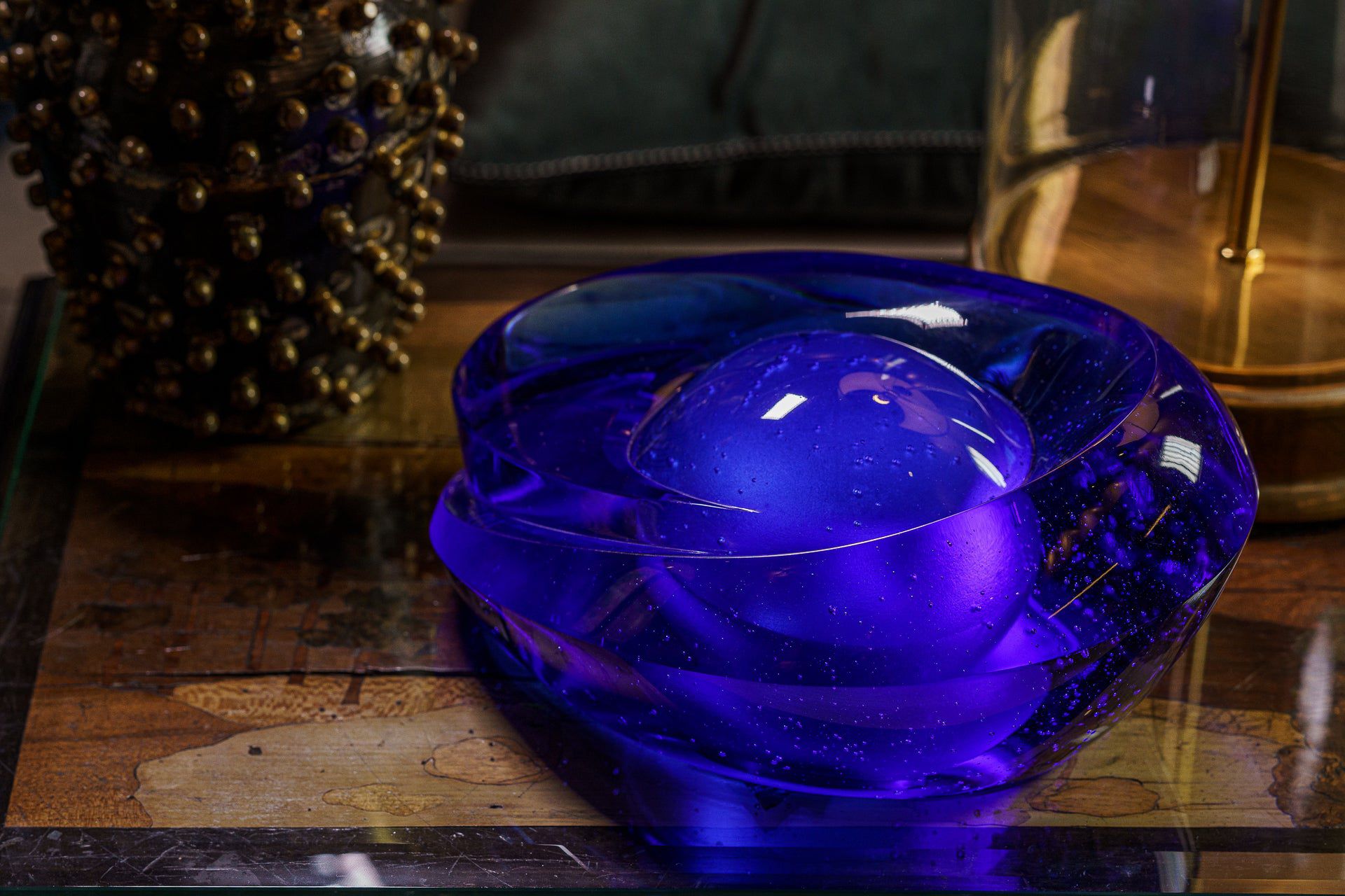 "Heart of the Ocean" Exclusive Molded Glass Urn for Ashes Pulvis Art Urns