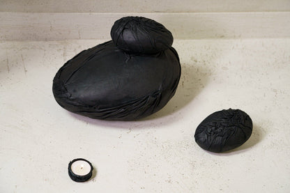 Leather Cremation Keepsake "Stone" - Exclusive Edition - Pulvis Art Urns