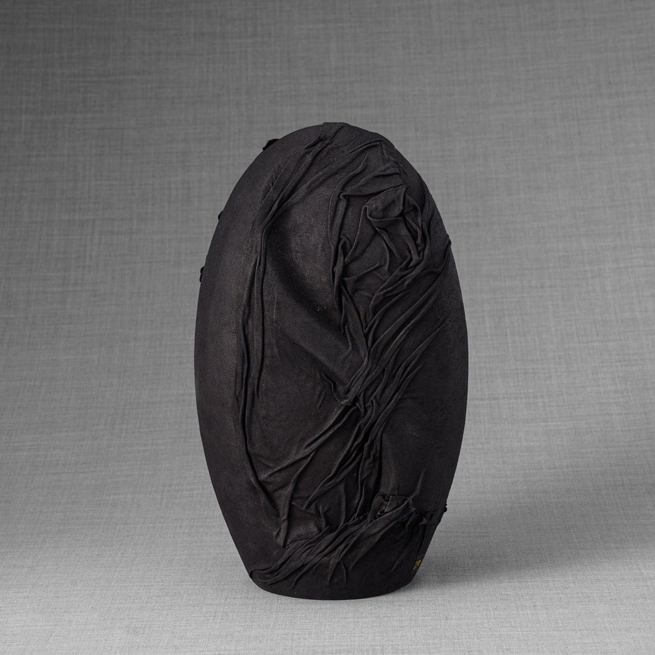 Leather Cremation Urn for Ashes "Eternity" - Exclusive Edition - Pulvis Art Urns