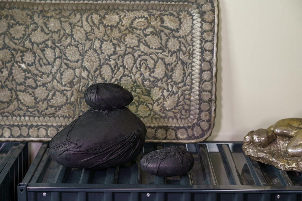 Pulvis Art Urns Exclusive Urn Leather Cremation Urn for Ashes "Stone" - Exclusive Edition