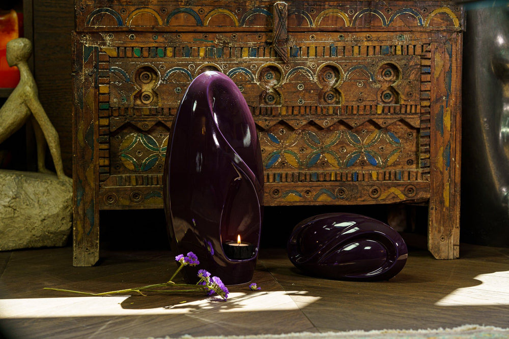 
                  
                    Pulvis Art Urns Keepsake Urn Eternity Handmade Cremation Keepsake Urn - Small | Violet | Ceramic
                  
                
