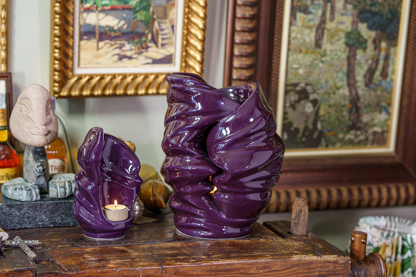 
                  
                    Pulvis Art Urns Keepsake Urn Handmade Cremation Keepsake Urn "Light" - Small | Violet | Ceramic
                  
                