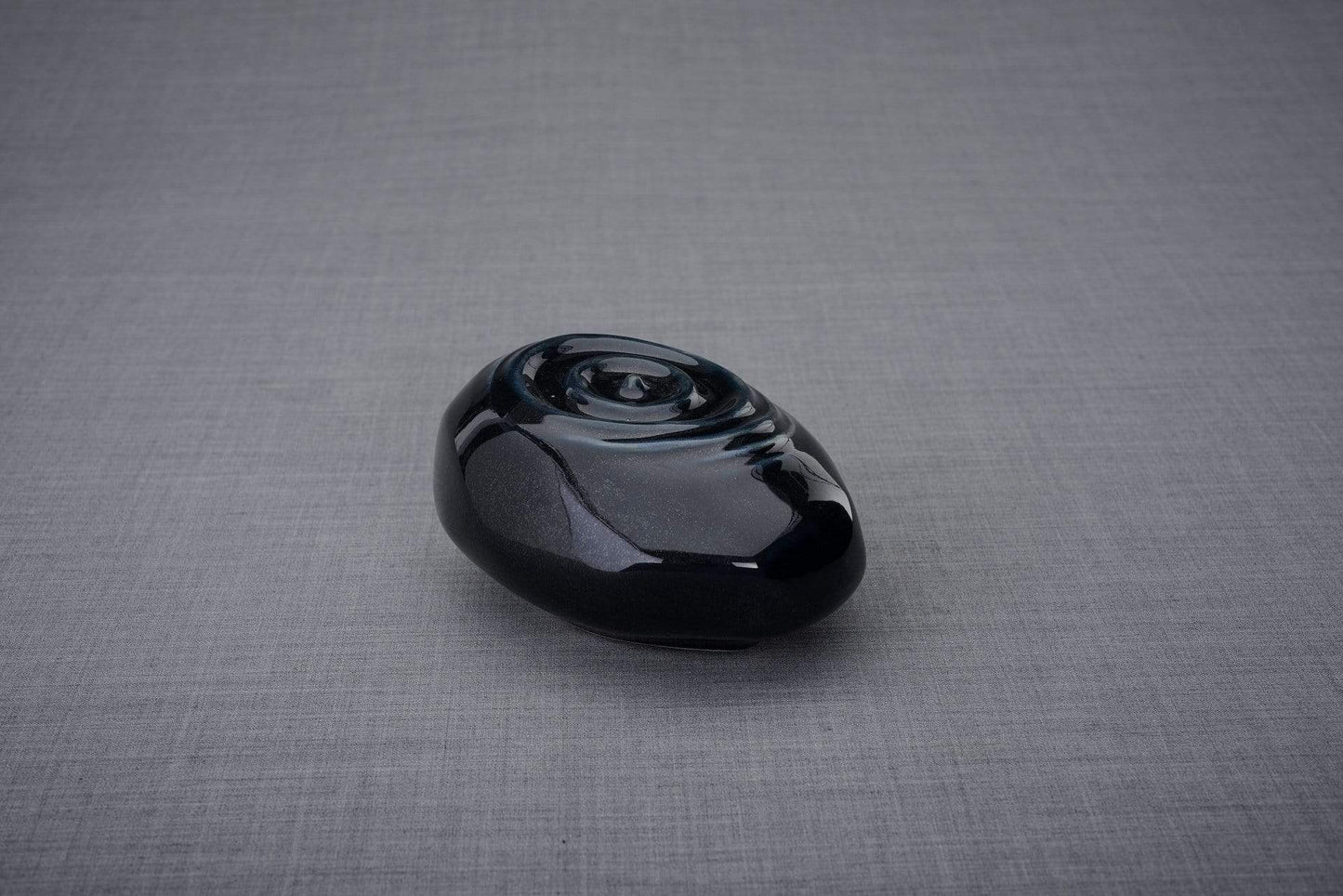 
                  
                    Resonance Handmade Cremation Keepsake Urn for Ashes, color Black Gloss Melange-Pulvis Art Urns
                  
                