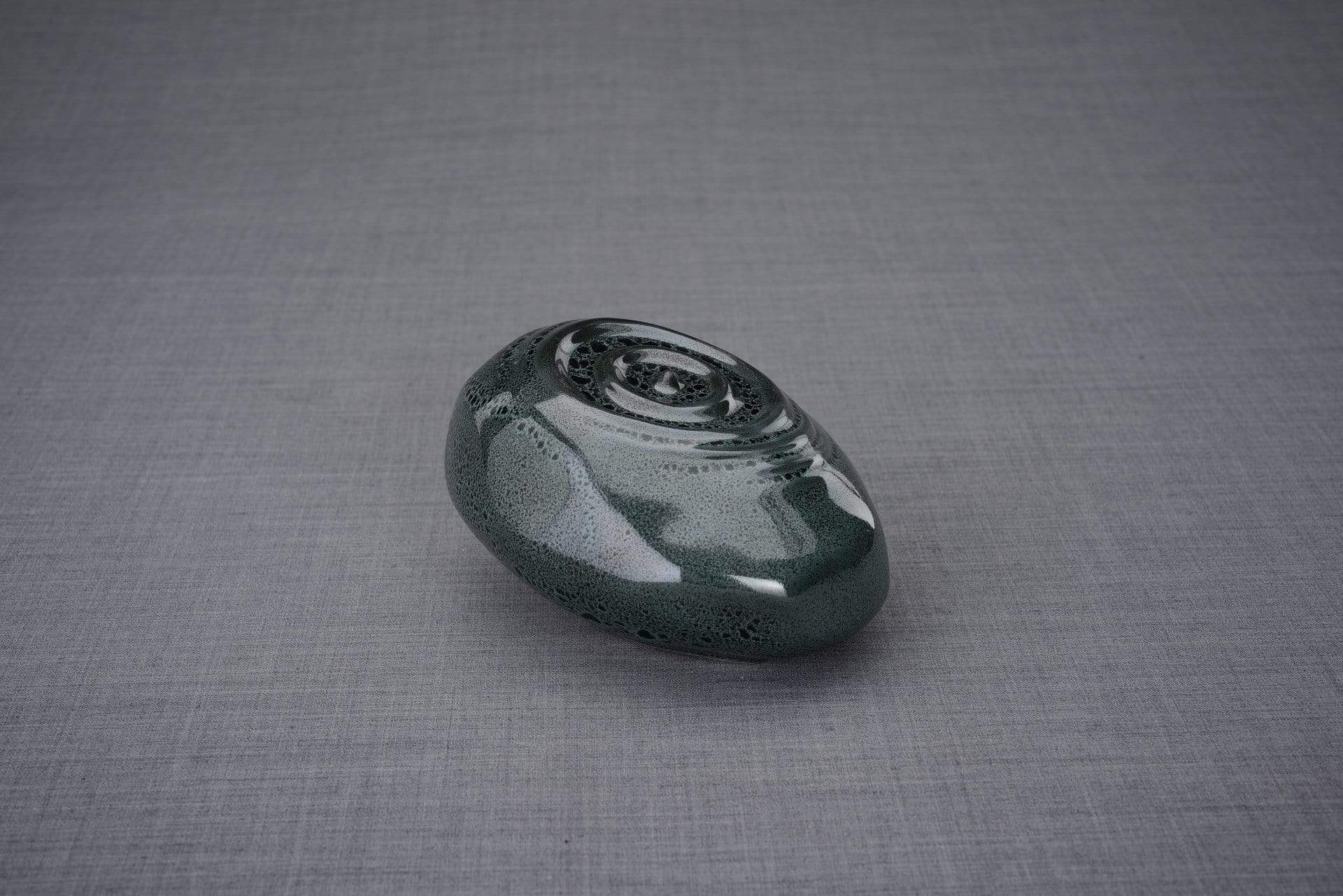 Handmade Cremation Keepsake Urn "Resonance" - Small Urn | Black Melange | Ceramic - Pulvis Art Urns