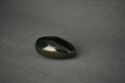 Handmade Cremation Keepsake Urn "Stone" - Small Urn | Black Gloss | Ceramic - Pulvis Art Urns