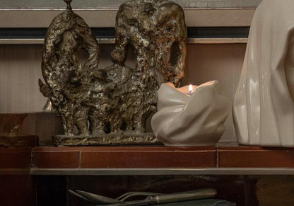 Cremation Keepsake Urn For Ashes With Candle | Off-white | Ceramic Urn - Pulvis Art Urns