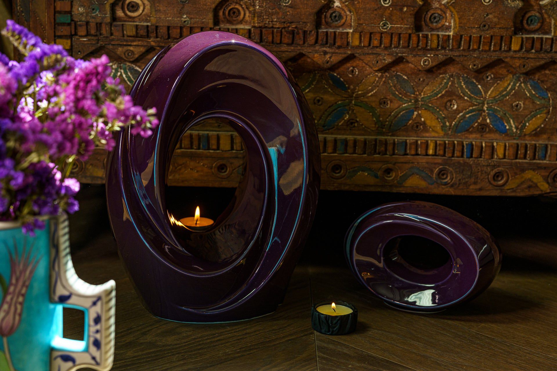 Handmade Cremation Keepsake Urn "The Passage" - Small Urn | Violet | Ceramic - Pulvis Art Urns